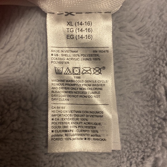 Boys NWOT XL Swim Trunks - Picture 3 of 4